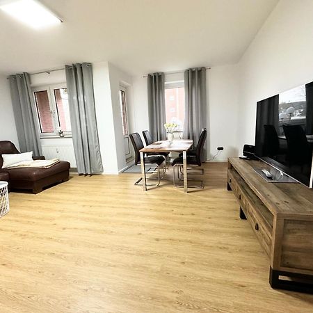 Traumhafte Ferienwohnung Zentral Nordenham Esterno foto